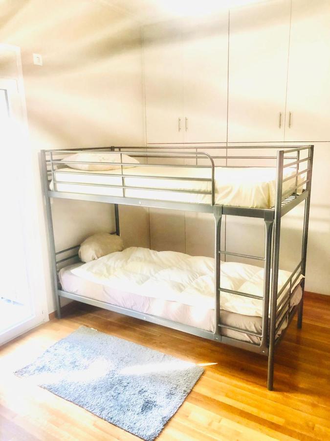 Economy Shared Apartment D In Central เอเธนส์ ภายนอก รูปภาพ